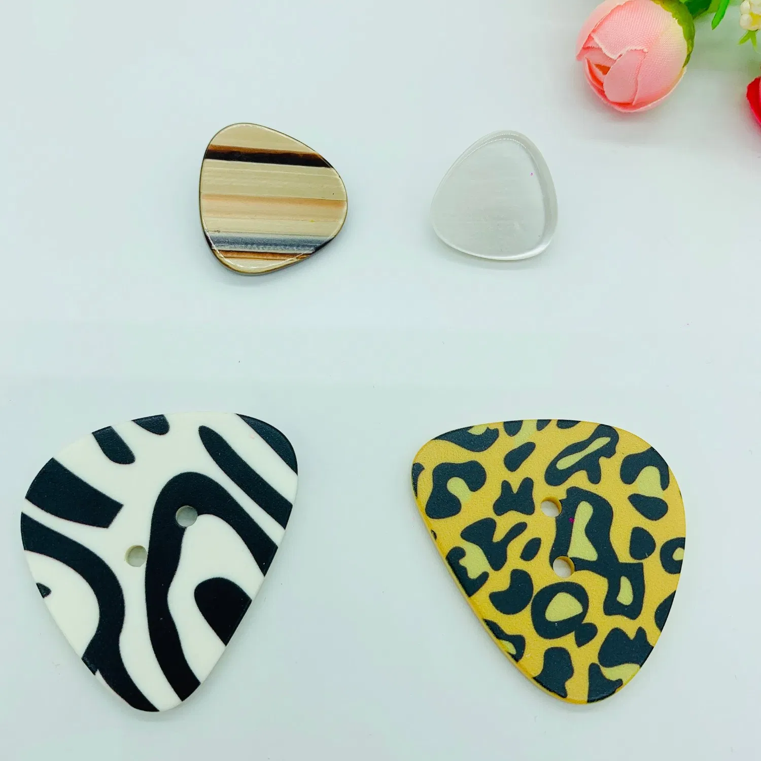 Оптовая продажа фабрики, пуговицы из полиэфирной смолы, металлические пуговицы, необычные пуговицы, кнопки природы с новым классическим стилем для рубашек, костюмов, джинсов, пальто